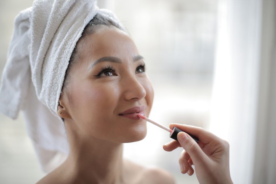 Natural Beauty Tips For Glowing Skin: Glowing Skin the Natural Way: Ingredients, Routines, and What Works