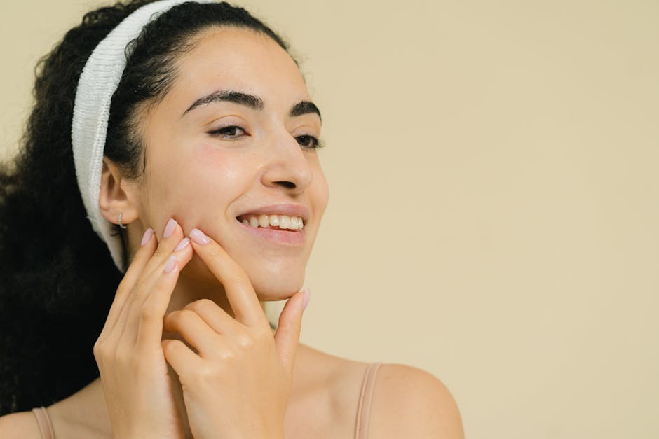 Minimalist Skincare for Sensitive Skin: The 2026 Bare-Bones Routine